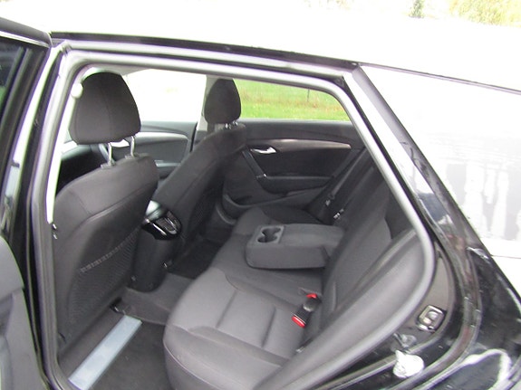 Hyundai i40 12 of 16