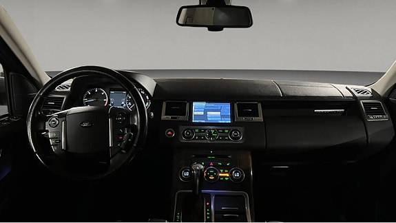 Land Rover Range Rover 6 of 9