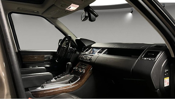 Land Rover Range Rover 7 of 9