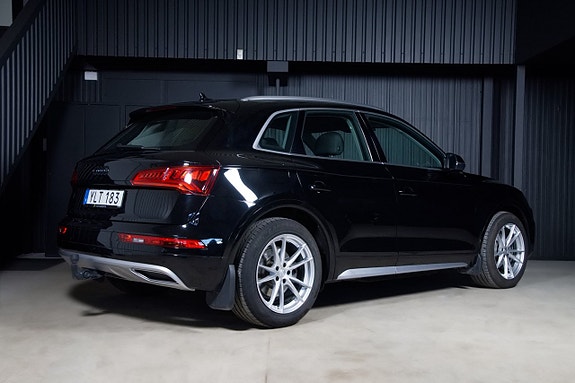 Audi Q5 5 of 16