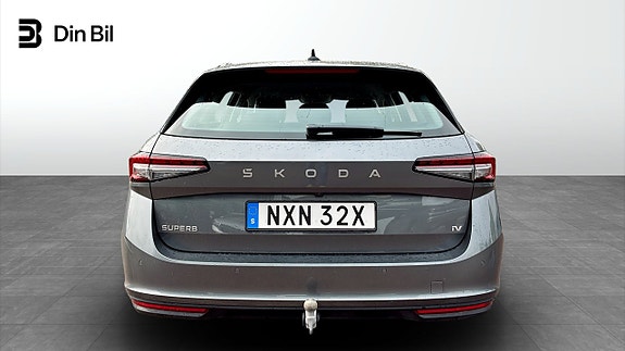 Skoda Superb 5 of 12