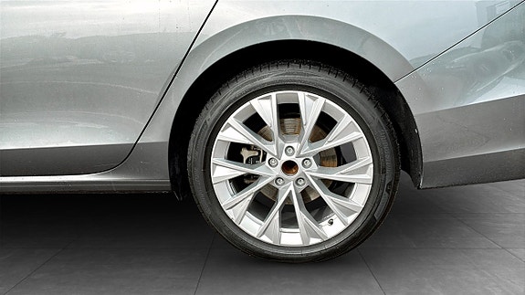 Skoda Superb 6 of 12