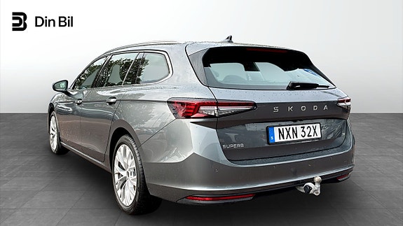 Skoda Superb 3 of 12