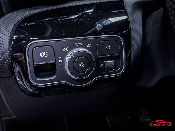 Mercedes-Benz A180 29 of 29