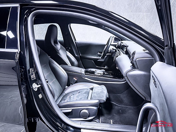 Mercedes-Benz A180 15 of 29