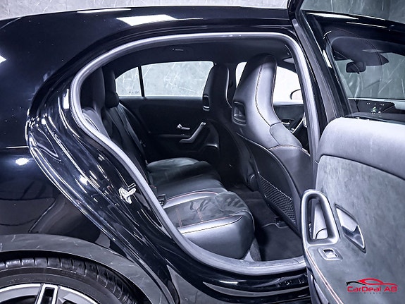 Mercedes-Benz A180 16 of 29