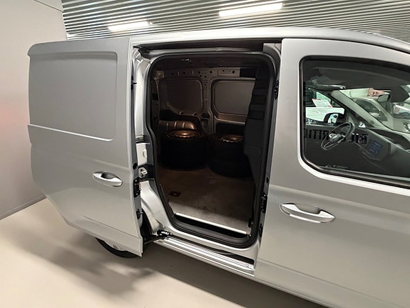 Volkswagen Caddy 22 of 25