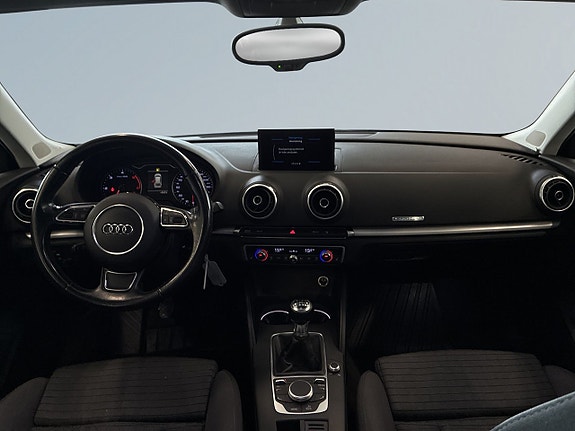 Audi A3 8 of 20