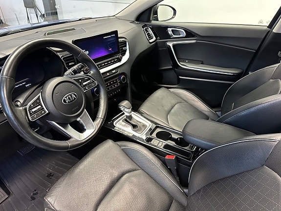 Kia XCeed 12 of 30