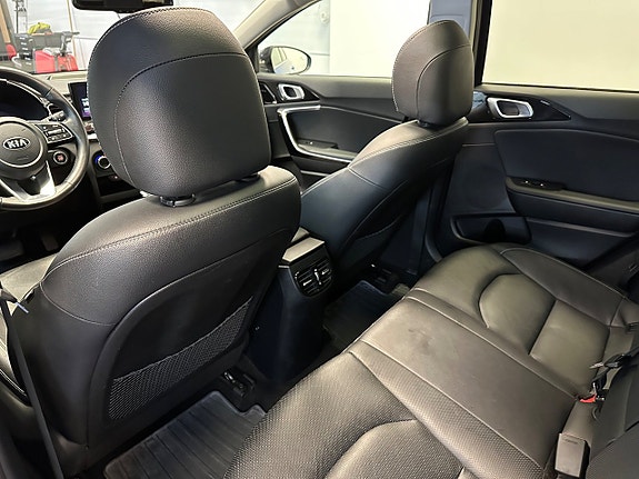 Kia XCeed 17 of 30