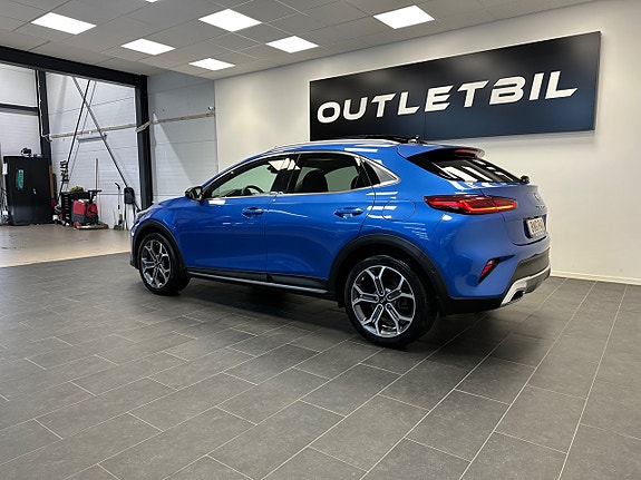 Kia XCeed 4 of 30