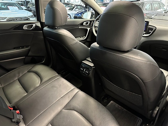 Kia XCeed 18 of 30