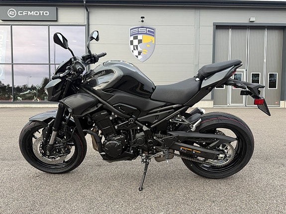 Kawasaki Z900 - Köp Online 6 of 13