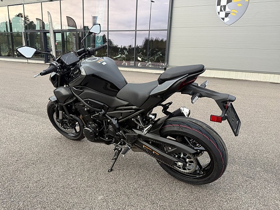 Kawasaki Z900 - Köp Online 8 of 13