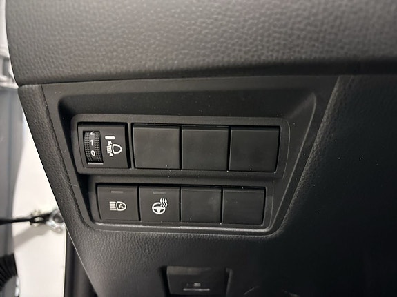 Toyota Yaris 13 of 14