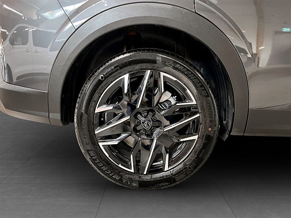 Peugeot 5008 14 of 15