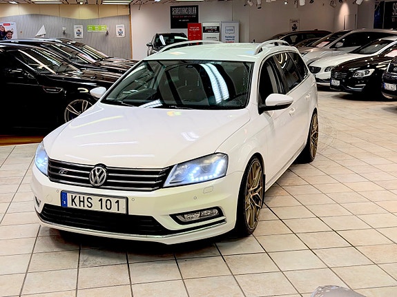 Volkswagen Passat 6 of 14