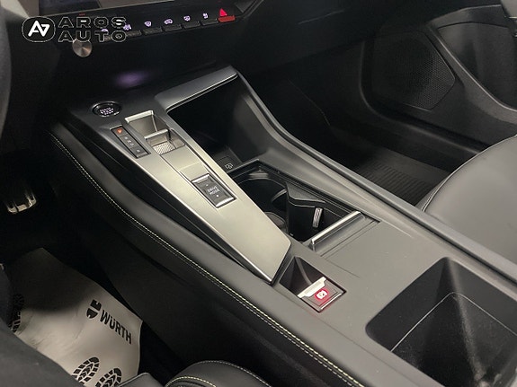 Peugeot 308 12 of 15