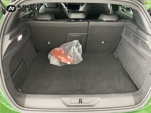Peugeot 308 14 of 15