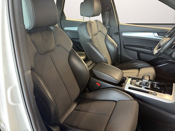 Audi Q5 13 of 27