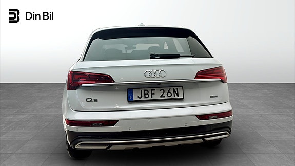 Audi Q5 5 of 12
