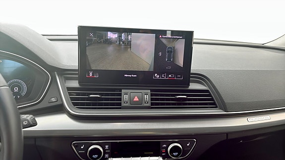 Audi Q5 9 of 12