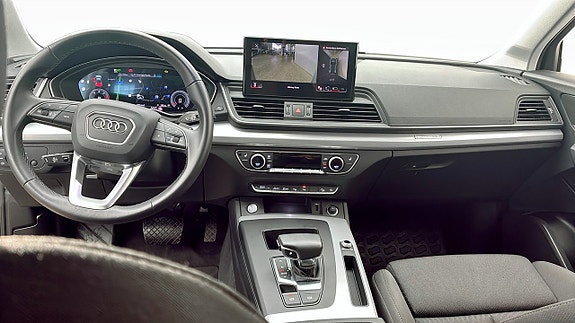 Audi Q5 10 of 12