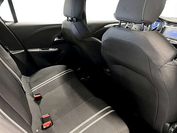 Opel Corsa 12 of 15