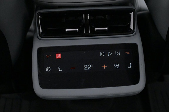 Polestar 4 22 of 27