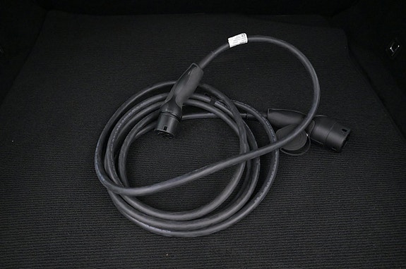 Polestar 4 25 of 27