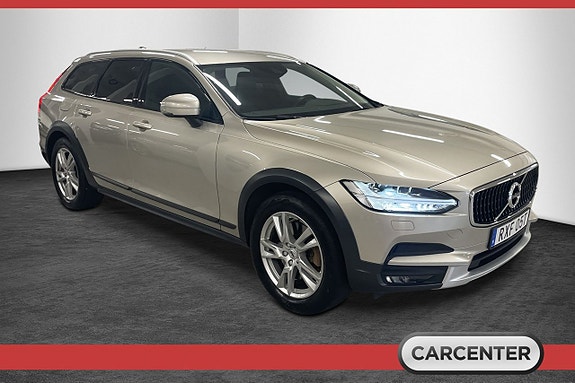 Volvo V90 Cross Country 3 of 17