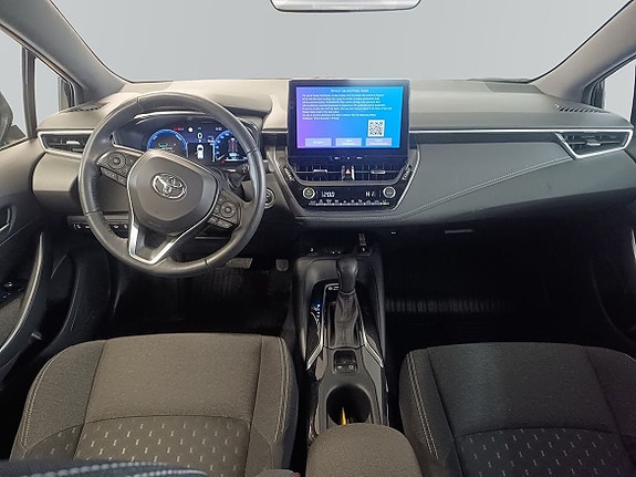 Toyota Corolla 8 of 15