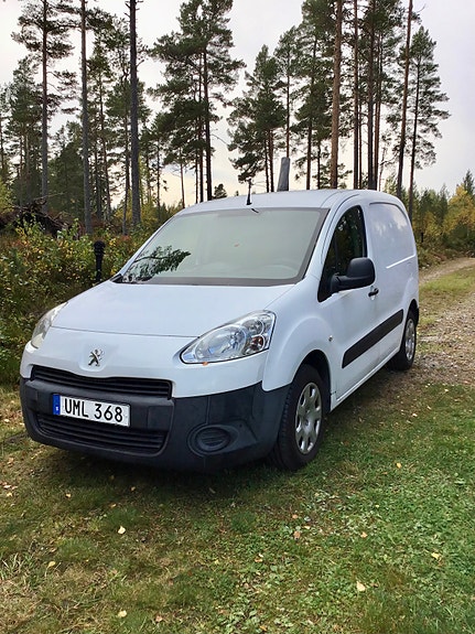 Peugeot Partner 2 of 14