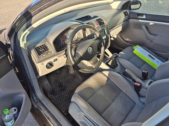 Volkswagen Golf V 6 of 8