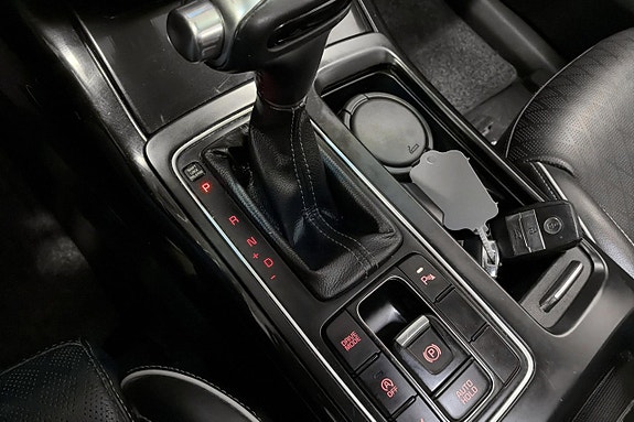 Kia Sorento 12 of 20
