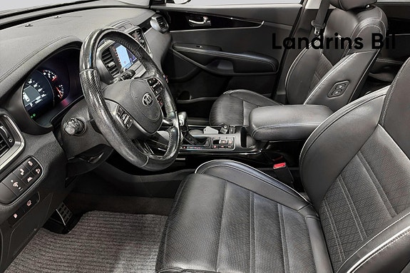 Kia Sorento 8 of 20