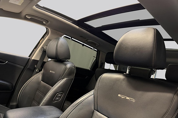 Kia Sorento 17 of 20