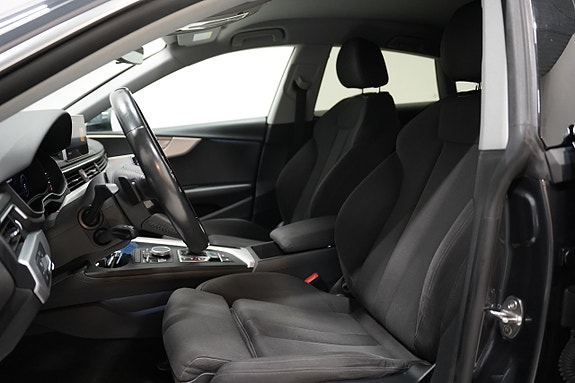 Audi A5 6 of 23