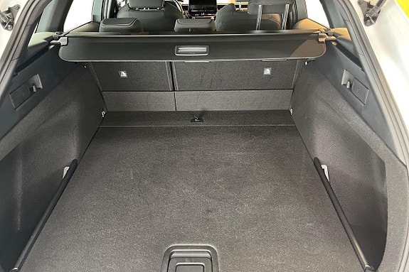 Toyota Corolla 10 of 20