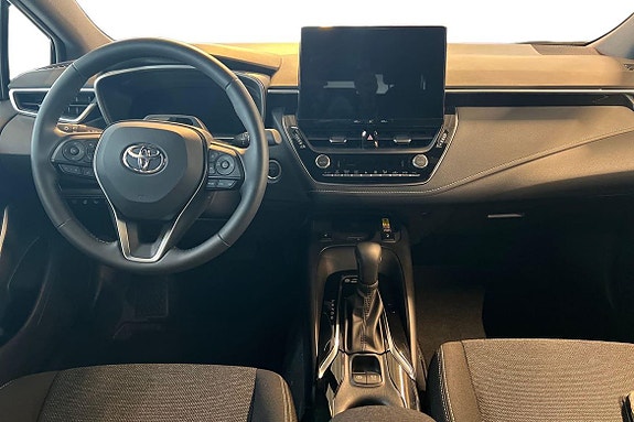 Toyota Corolla 8 of 20