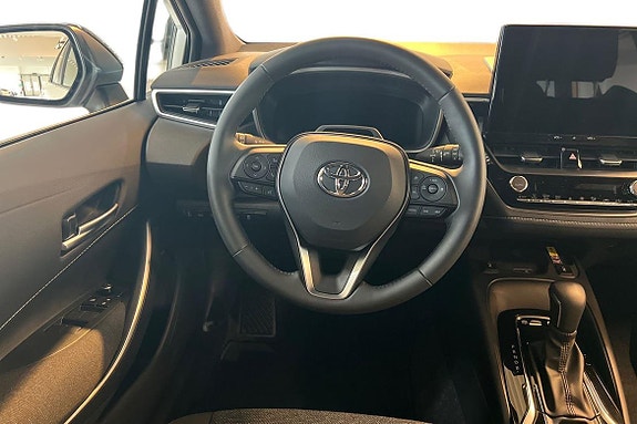 Toyota Corolla 9 of 20