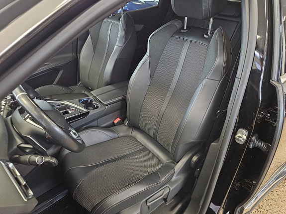 Peugeot 3008 13 of 17
