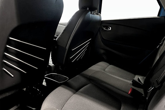 Renault Captur 8 of 9