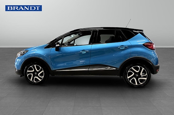 Renault Captur 3 of 9