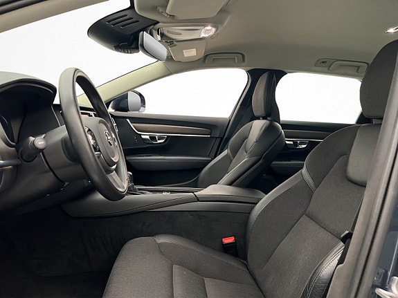 Volvo V90 Cross Country 9 of 29