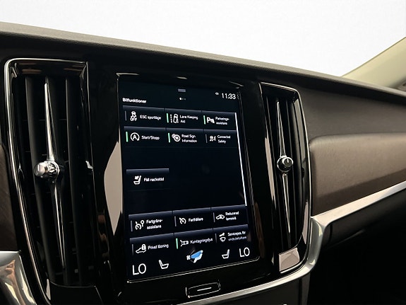 Volvo V90 Cross Country 18 of 29