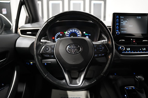 Toyota Corolla 11 of 19