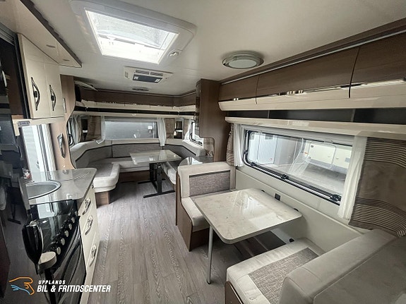 Hobby 650 UMFE Prestige / Alde / AC / dinette 6 of 7