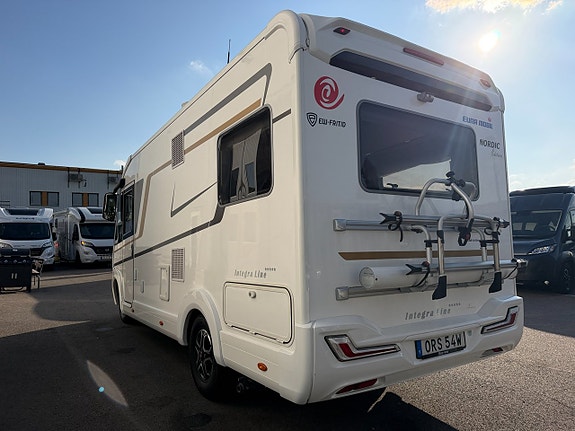 Eura Mobil Integra Line 650 HS (160HK) Stor U-soffa bak! ALDE! Endast 6,5m! Vinteranpassad! AC i bodel! Stor garderob! 24 of 25