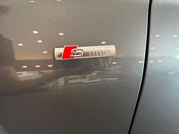 Audi Q6 e-tron 19 of 19